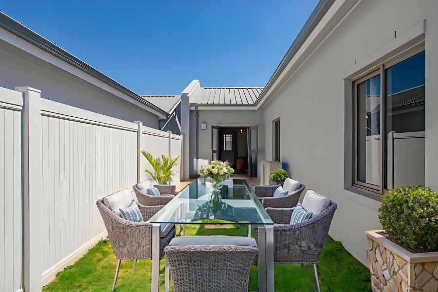 2 Bedroom Property for Sale in Paarl South Western Cape